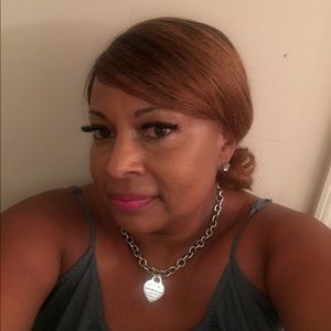 Meet your Posher, Liza